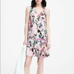NWOT Banana Republic Floral Drop Waist Dress XLT